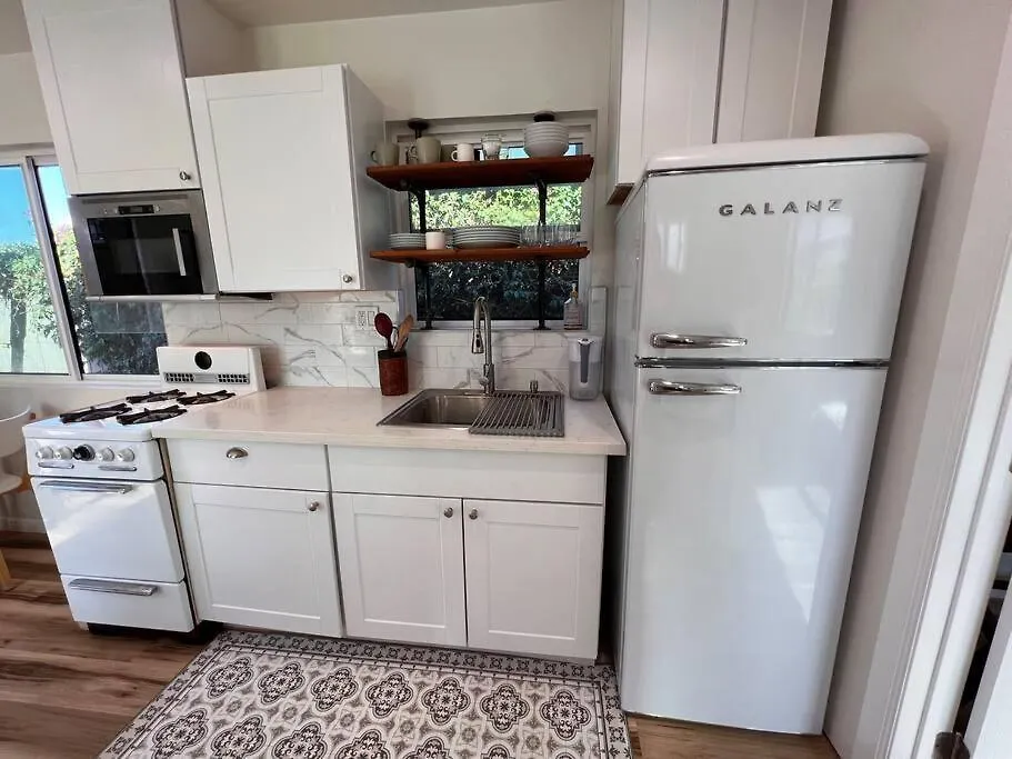 Lovely Little Cottage Close To Forum,Sofi,Lax Los Angeles 0*,  United States